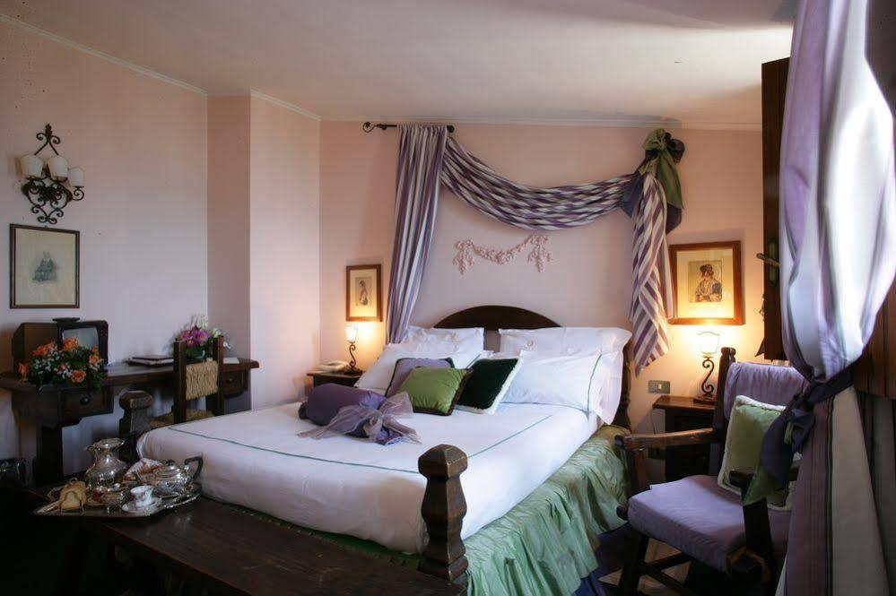 Hotel Castello Miramare Formia Ngoại thất bức ảnh